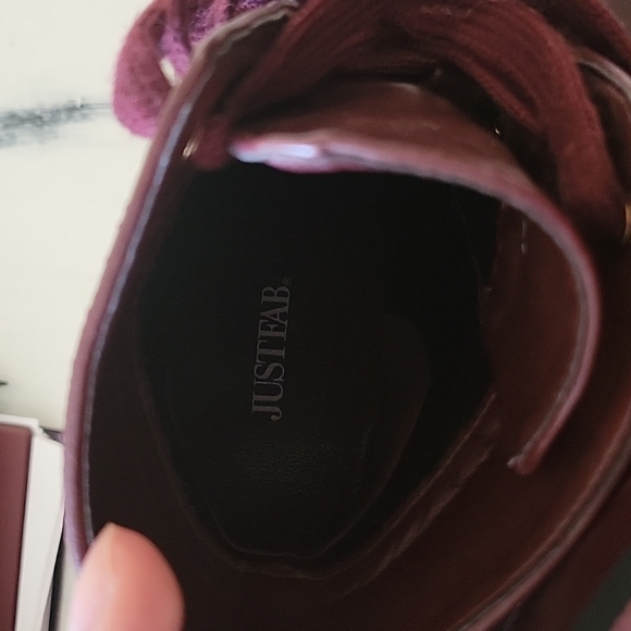 JustFab dark red, ankle high heeled boots - Picture 6 of 10